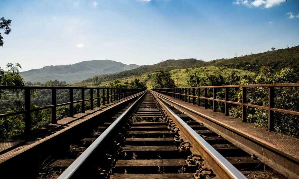 nurul hidayah twitter